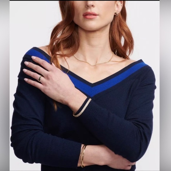 NWT L’Agence Antoinette V Cut Boat Neck Pullover Sweater Navy Blue Royal Trim - Picture 1 of 8